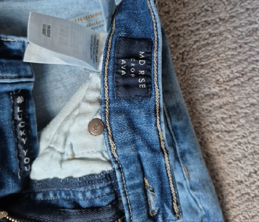 Lucky Brand Classic High-Rise Women's Blue Jeans SZ 26 - Picture 10 of 10